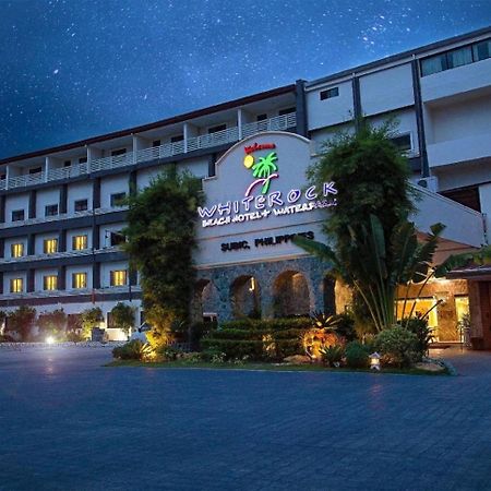 Whiterock Beach Hotel And Waterpark Subic Bay Dış mekan fotoğraf