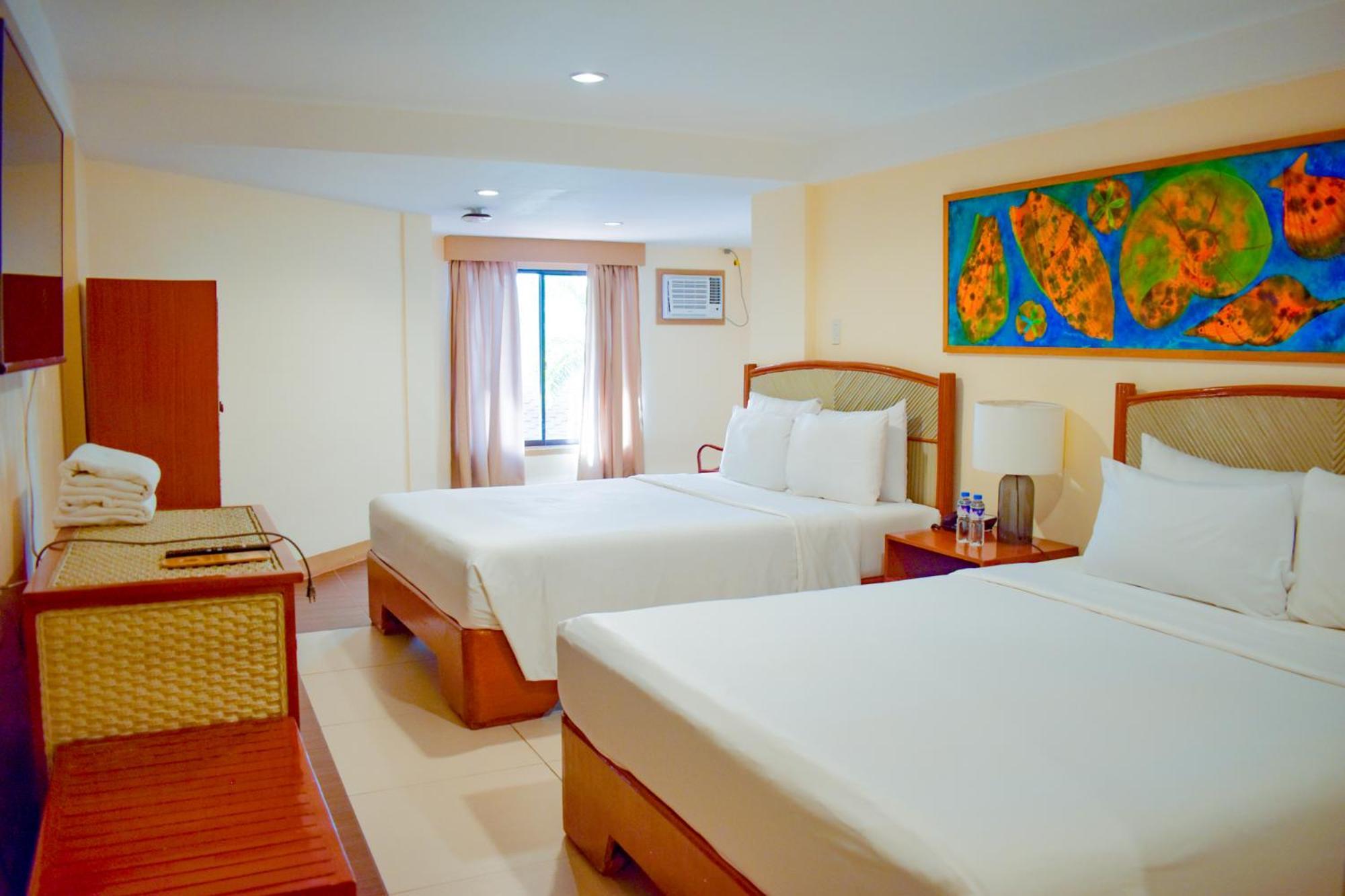 Whiterock Beach Hotel And Waterpark Subic Bay Dış mekan fotoğraf